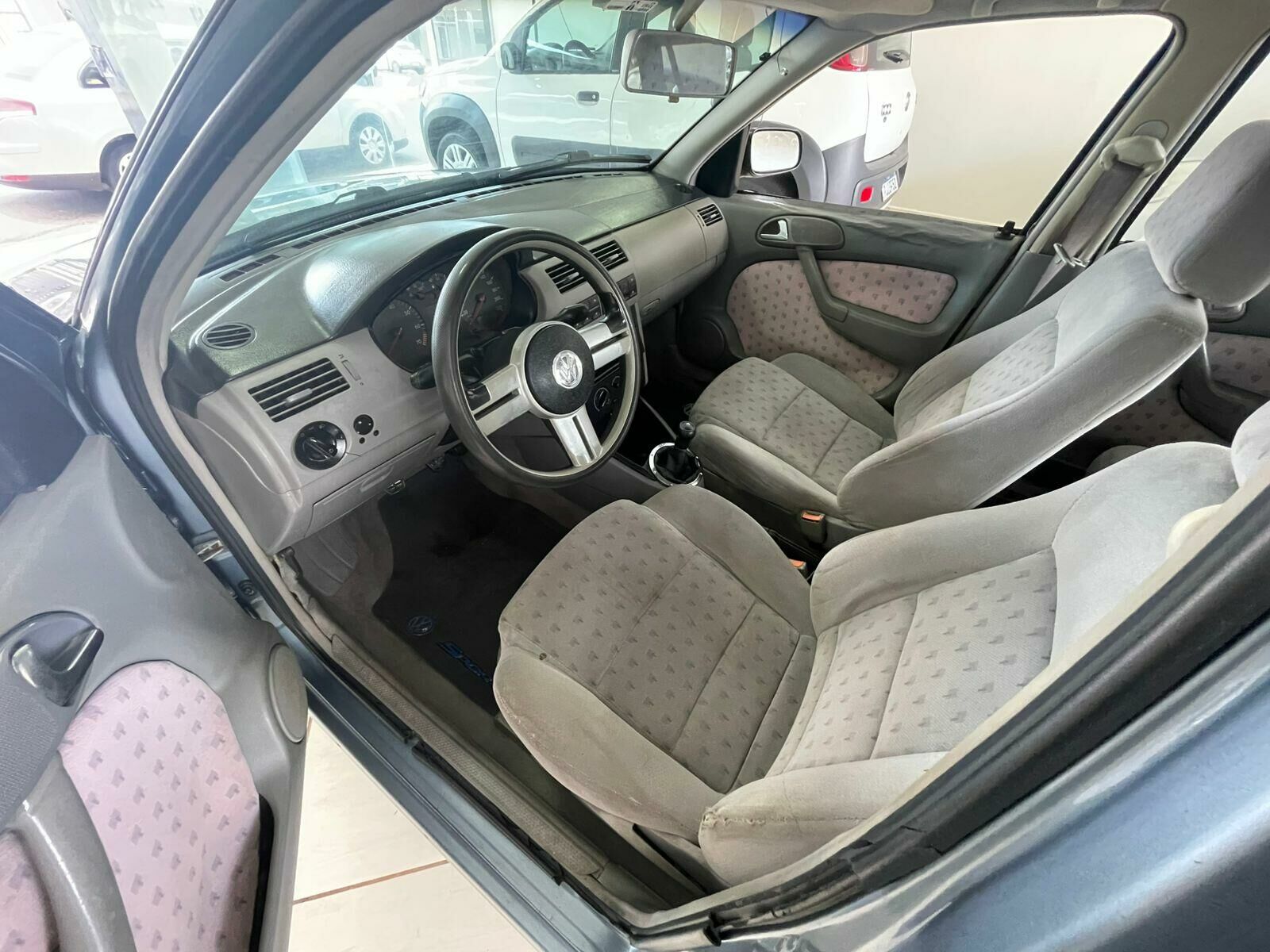 Imagem do veículo  VOLKSWAGEN PARATI 1.6